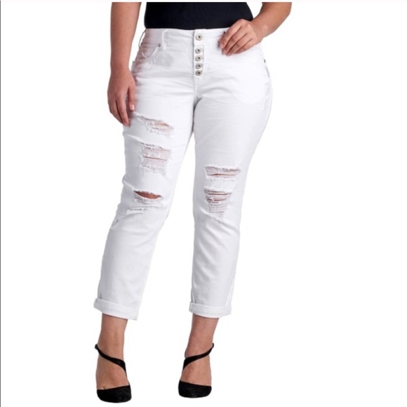 white distressed boyfriend jeans